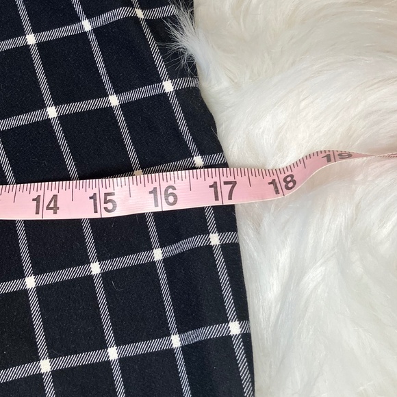 NWOT Black & White Nygard Luxe Slims Jegging Jean - Picture 11 of 11